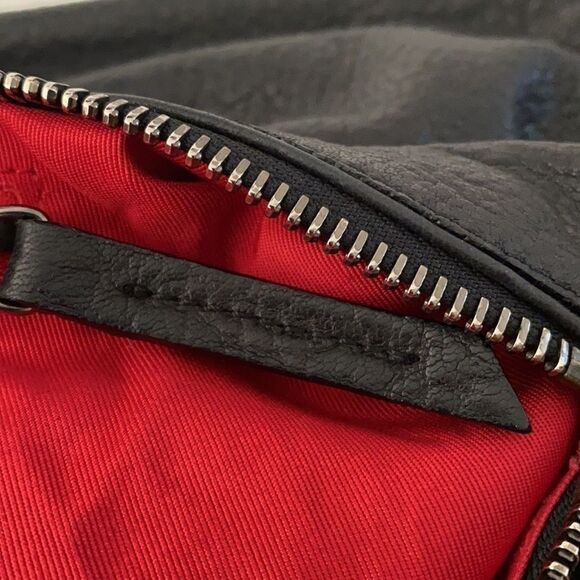 Christian Louboutin Blk Leather Zipper Cross Body - Picture 10 of 12